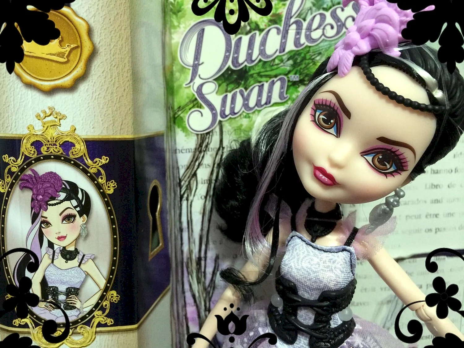 Ever after High Duchess Swan Doll