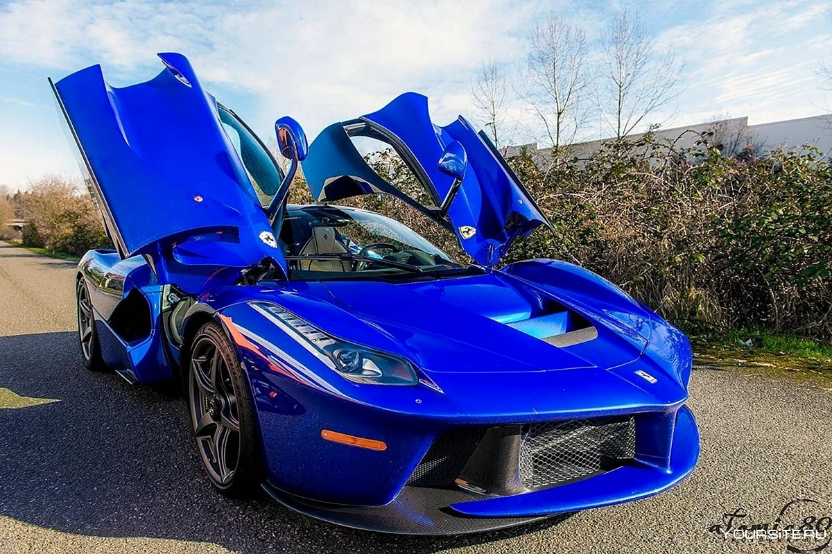 Ferrari Enzo 2020 синяя