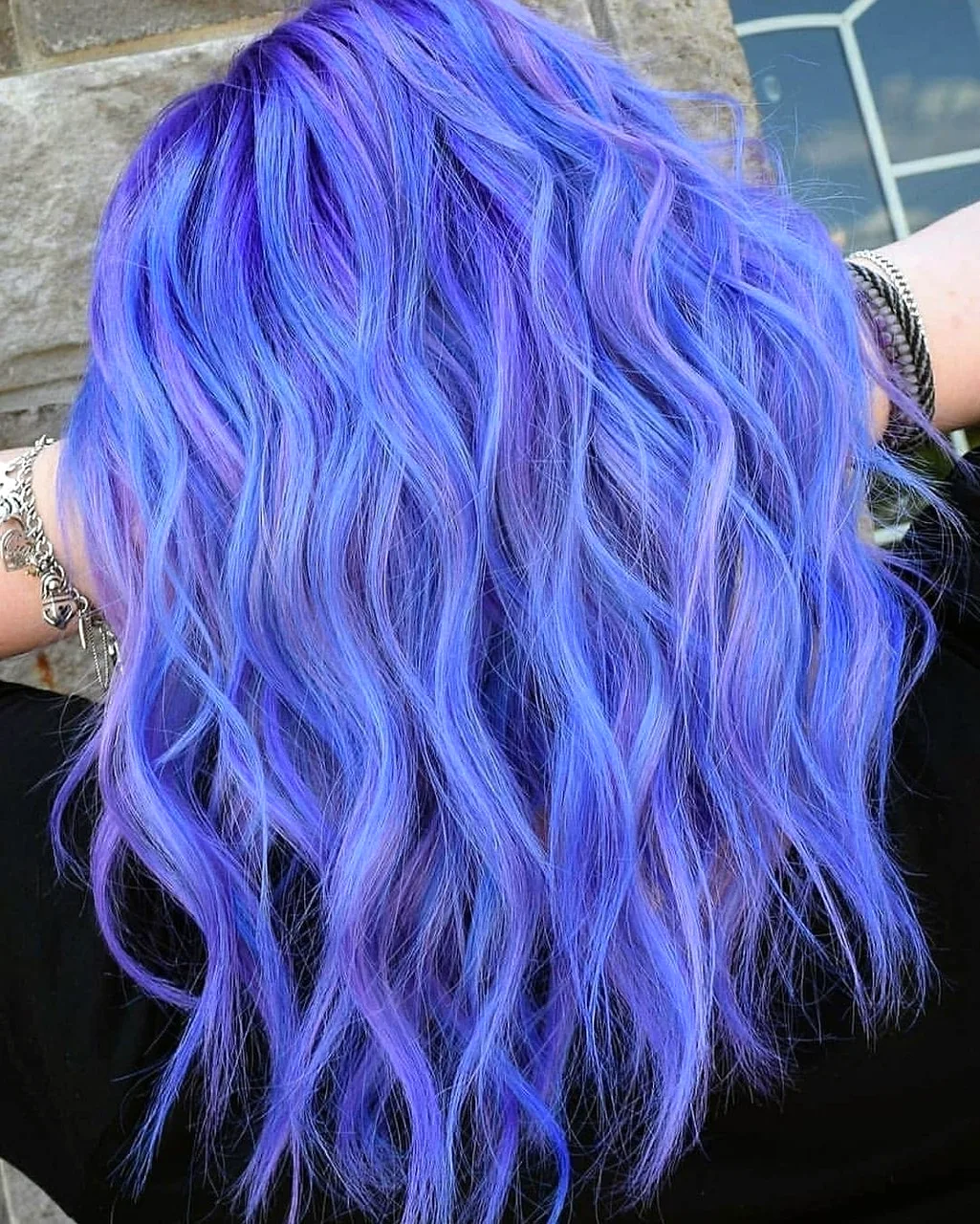 Фиолетово голубые волосы