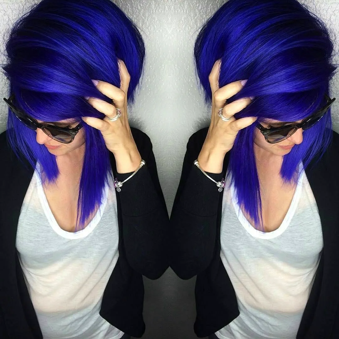 Фиолетово синие волосы короткие