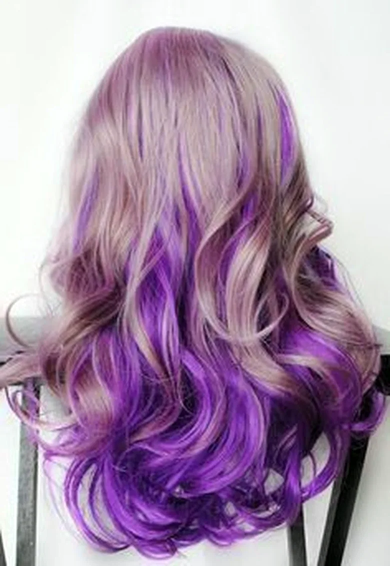 Фиолетовые пряди