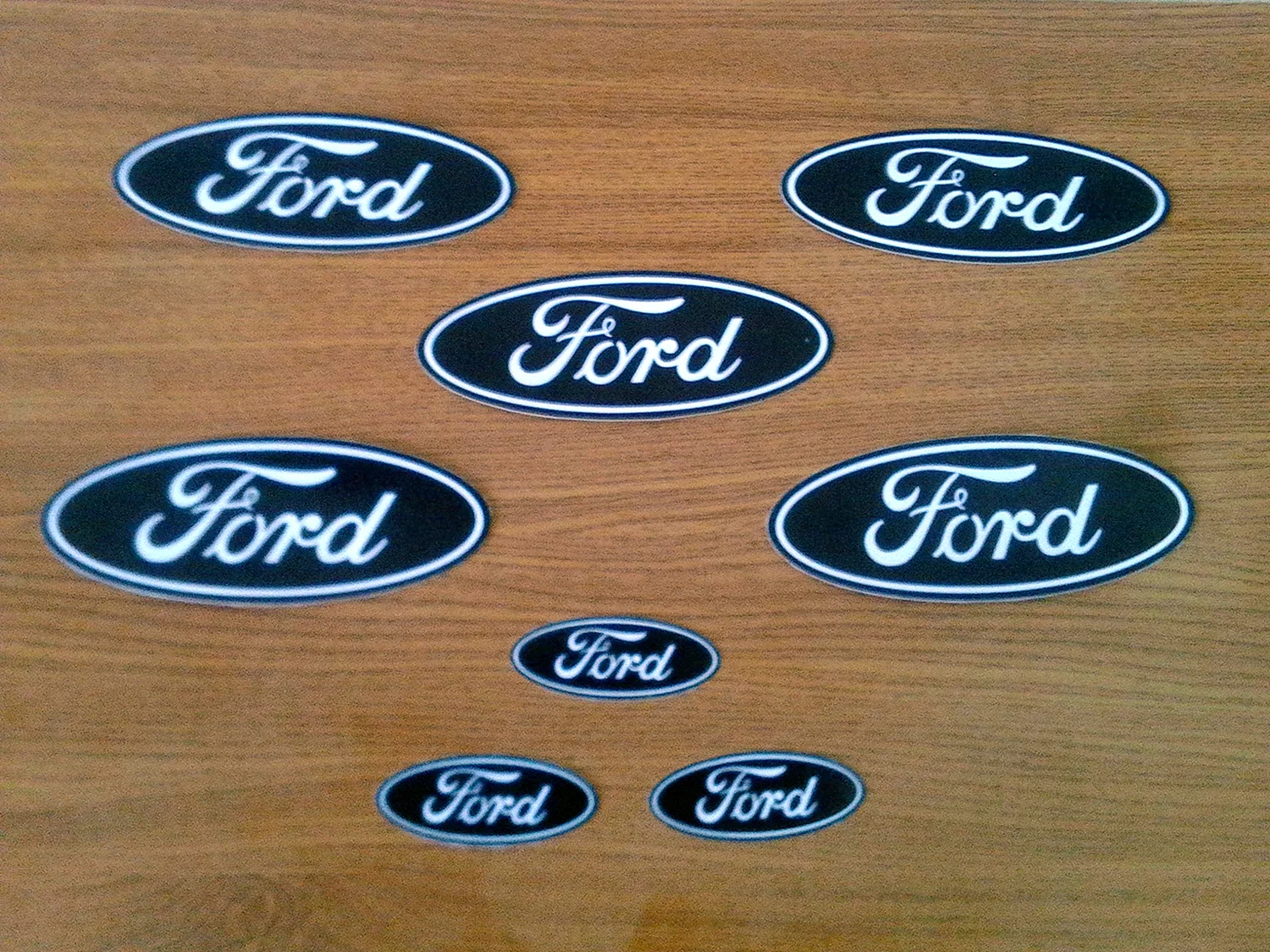 Форд Мондео 4 наклейка Форд