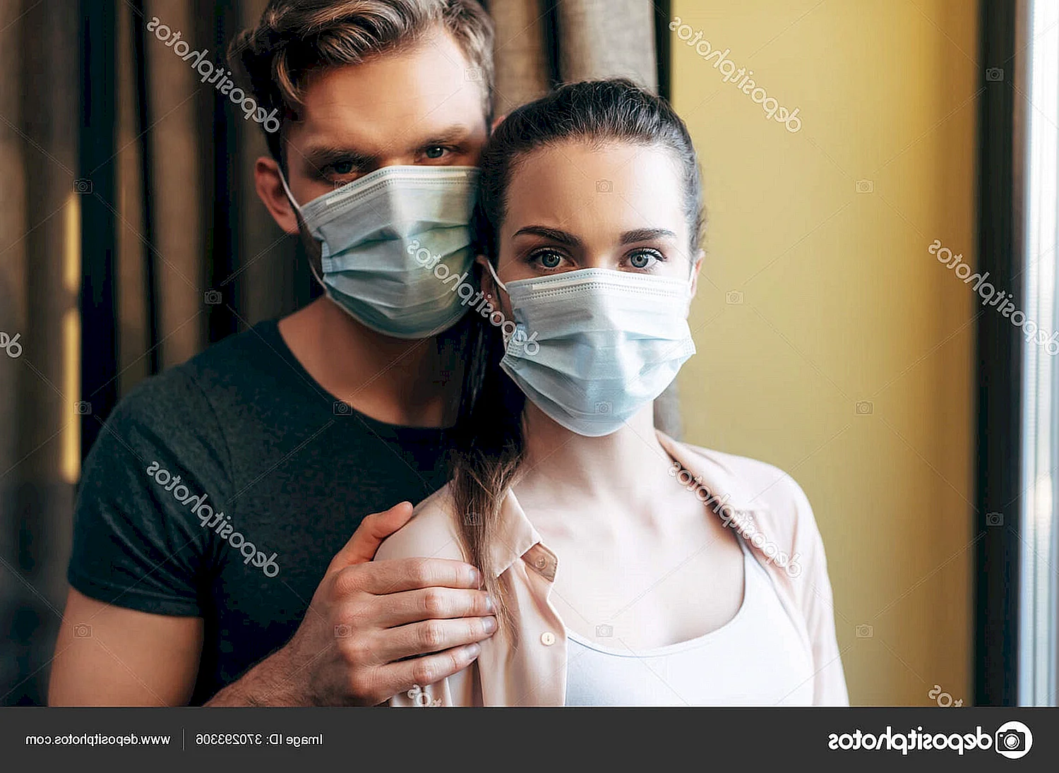 Фотосессия в маске медицинской