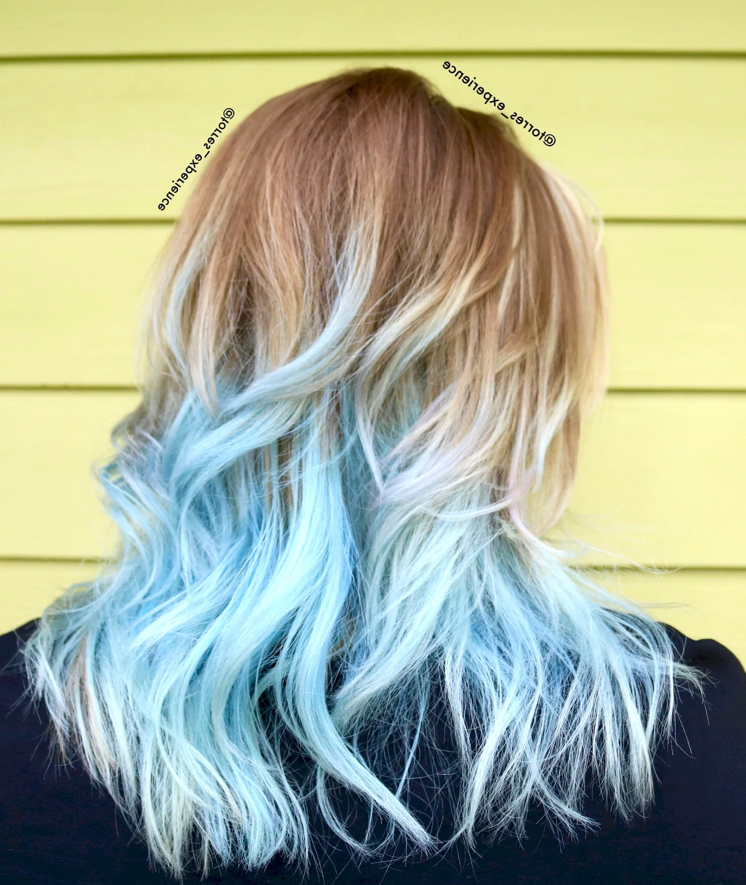 Голубой цвет волос на русые волосы