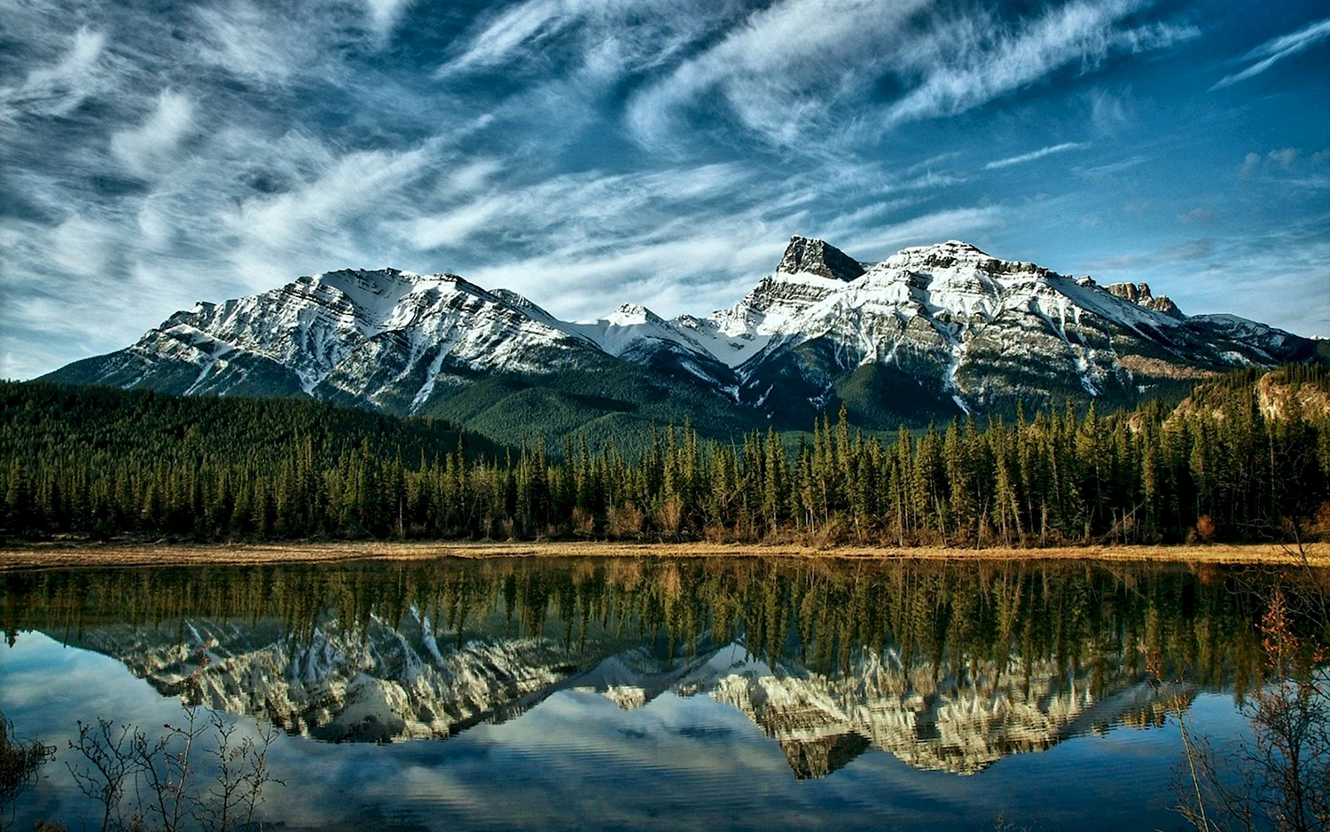 Гора Ассинибойн Канадские скалистые горы