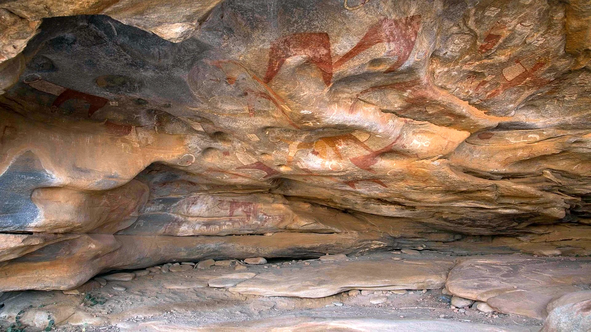 Гранитная пещера