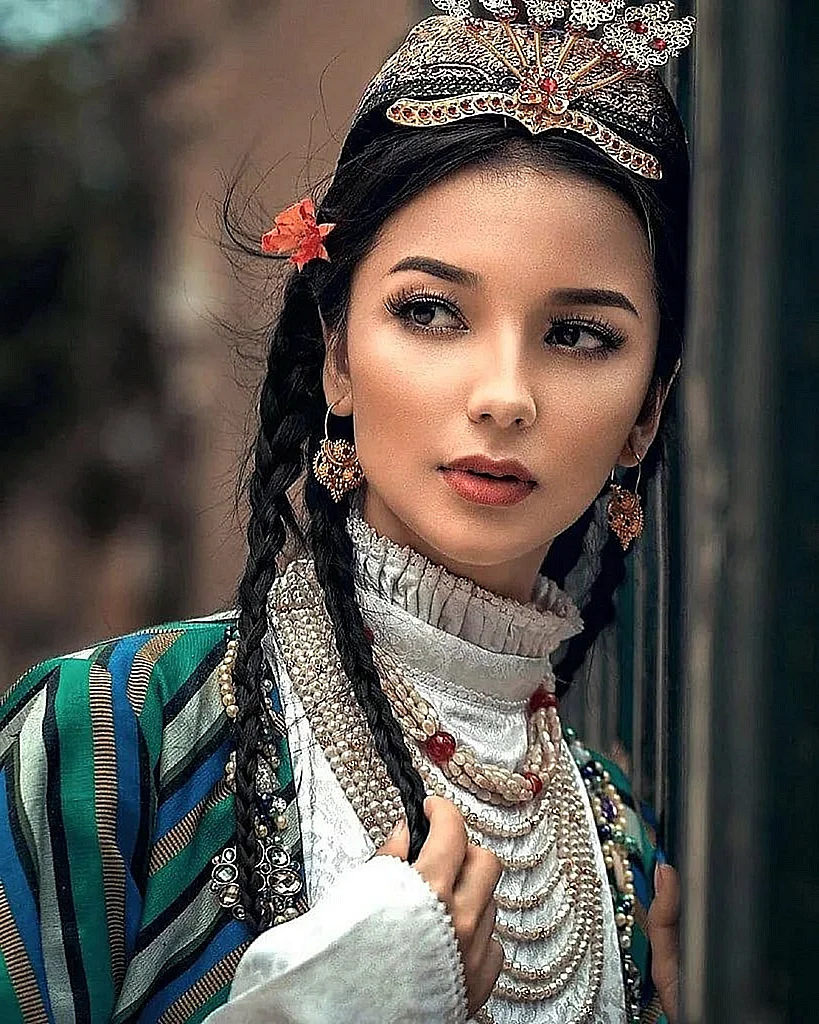 ГУЛИНАЧЖА уйгурка