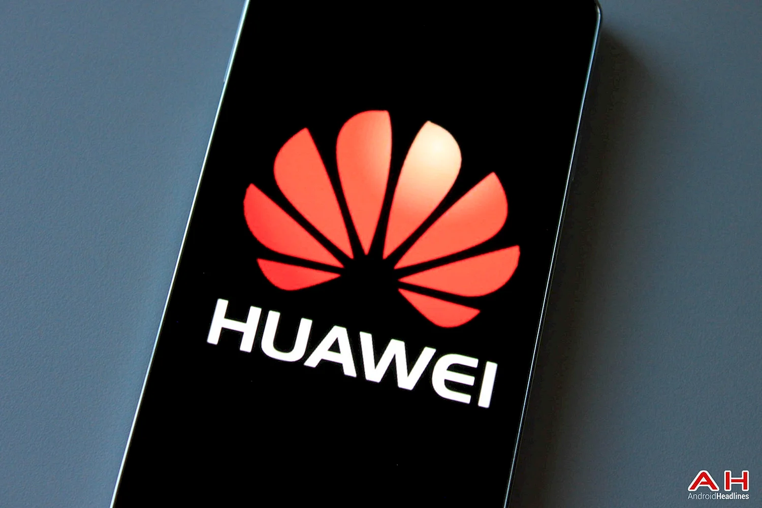 Huawei logo PNG