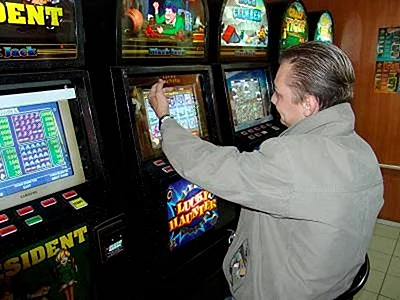 Игровые автоматы Зябликово в 2000 году