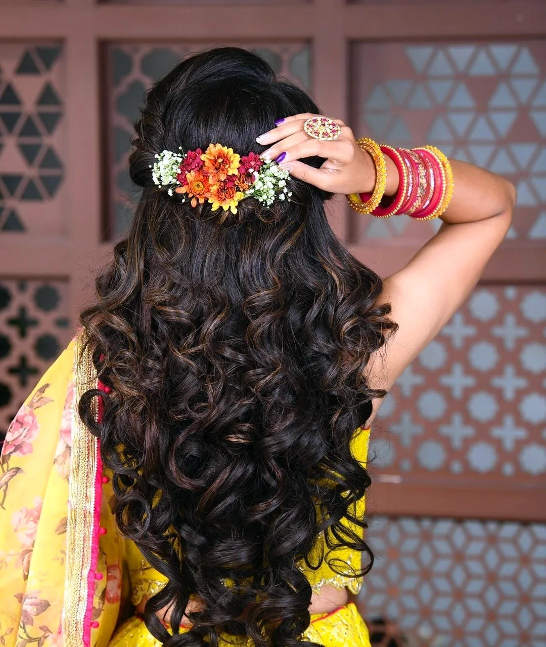 Индийские прически на длинные волосы