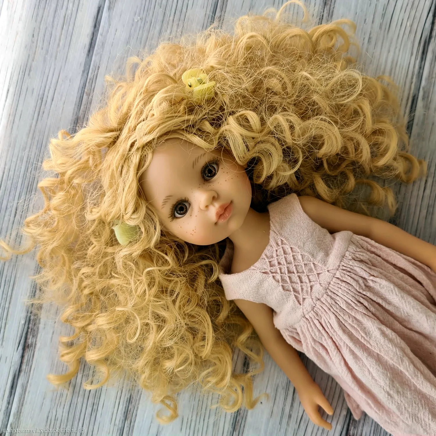 Искусственные волосы для кукол