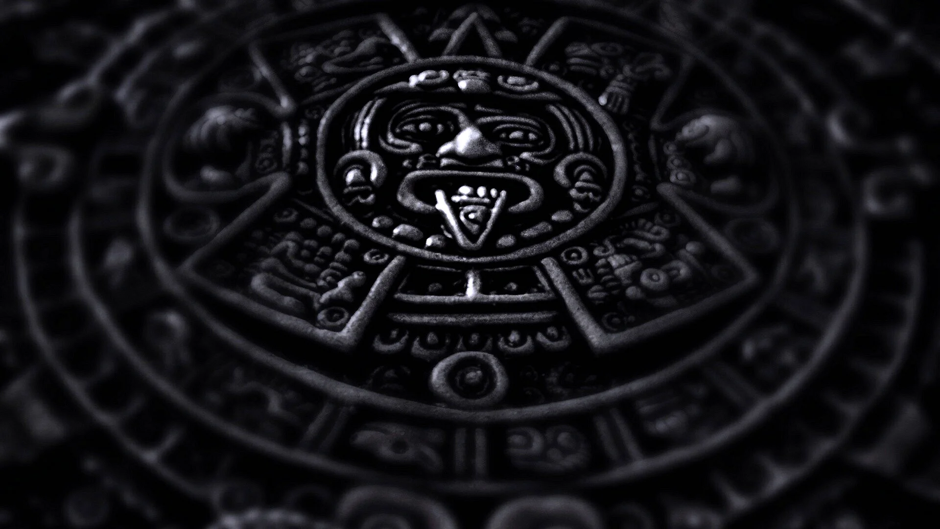 Календарь Майя на черном фоне