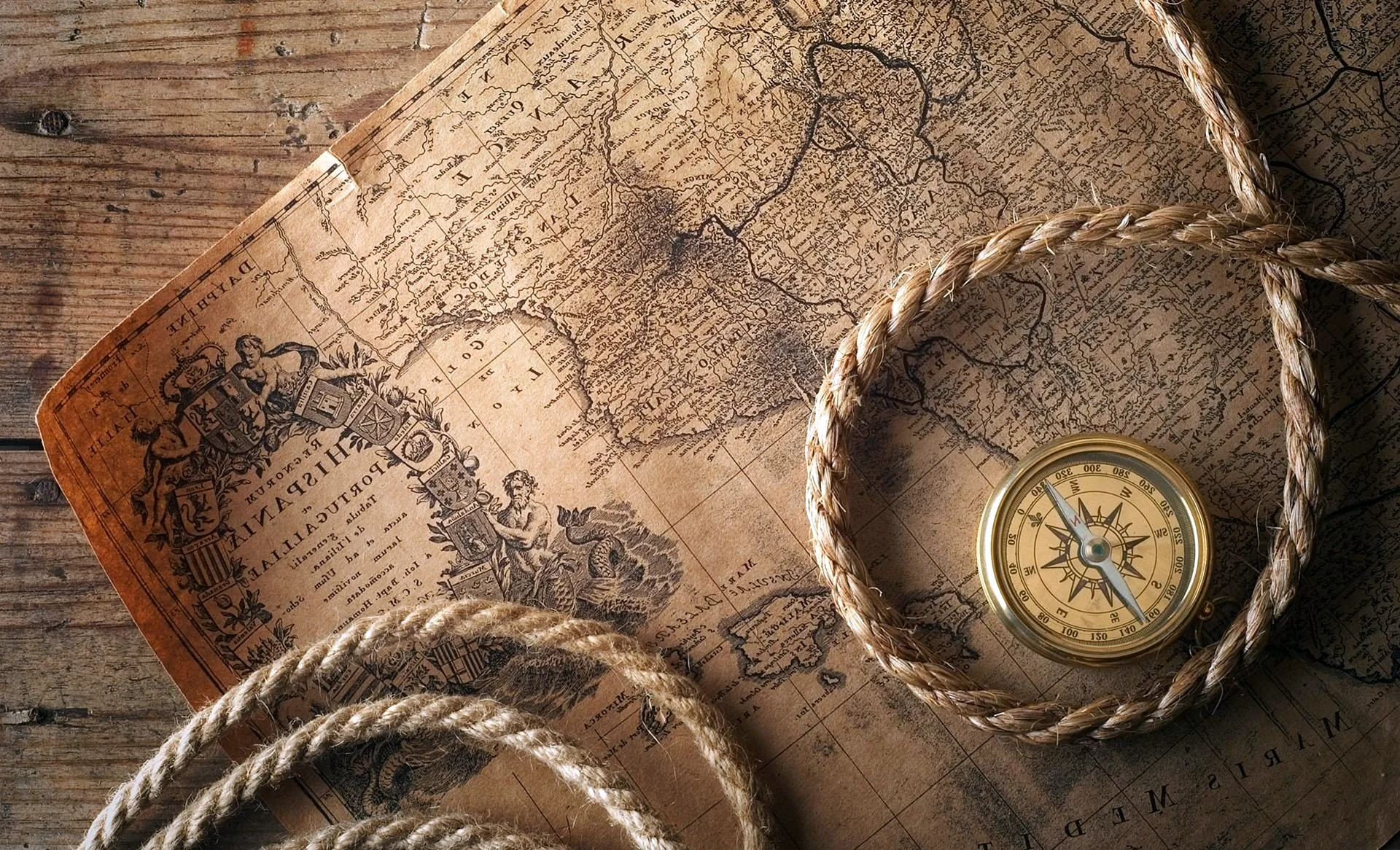 Карта веревка и компас