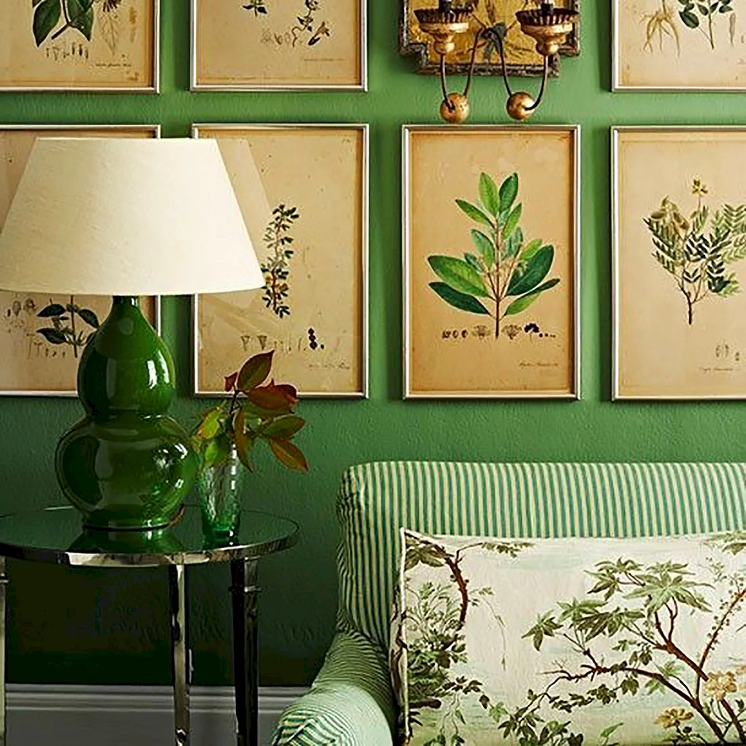 Картина в зеленых тонах на стену