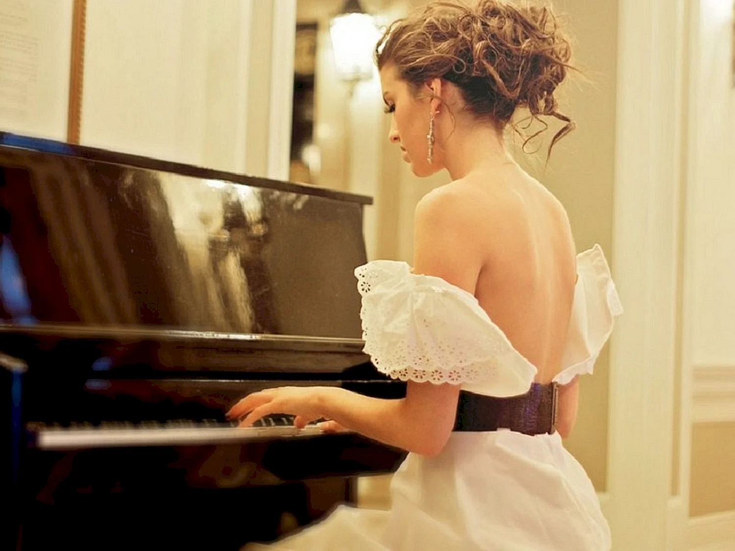 Катерина Титова пианистка