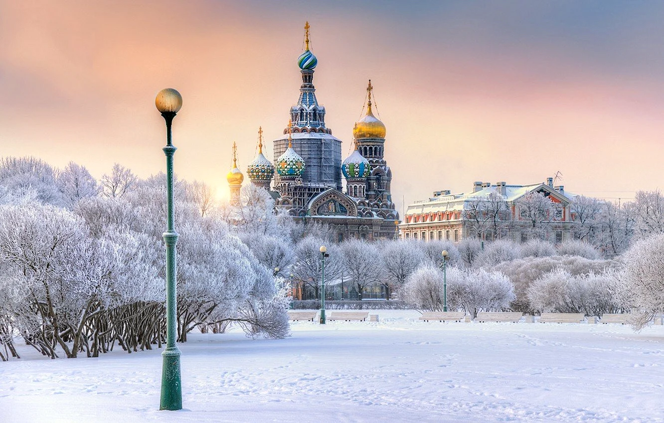 Храм Спаса-на-крови Санкт-Петербург зимой