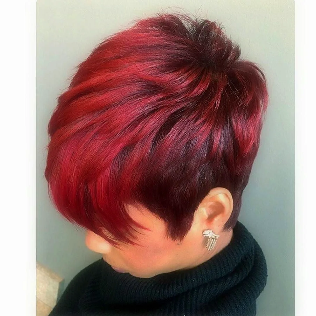 Короткая стрижка женская красные волосы