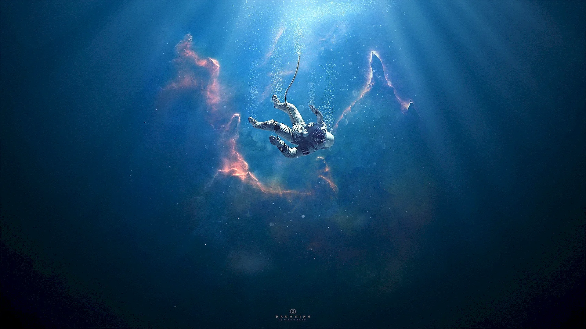 Космонавт в воде