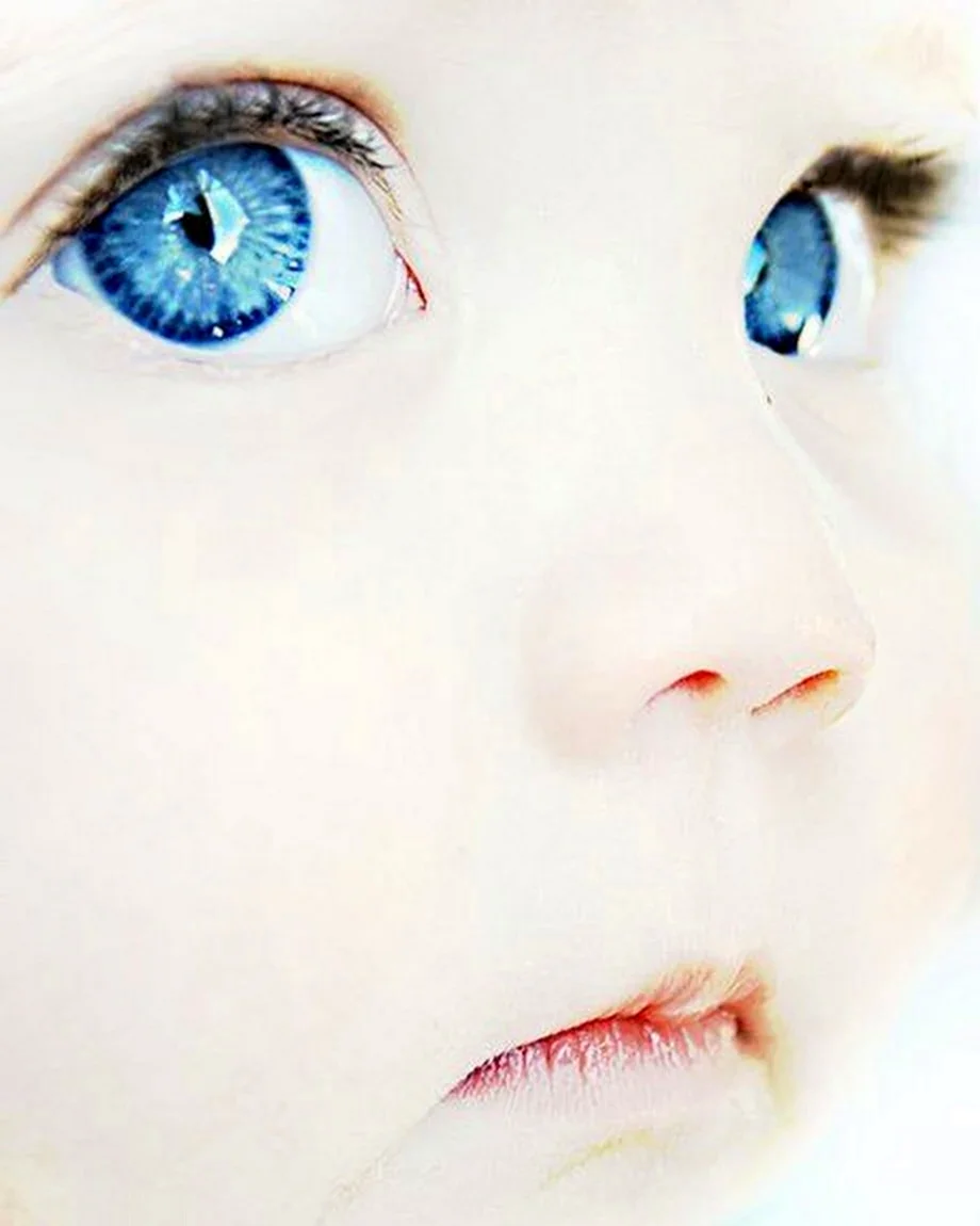 Красивые детские глаза