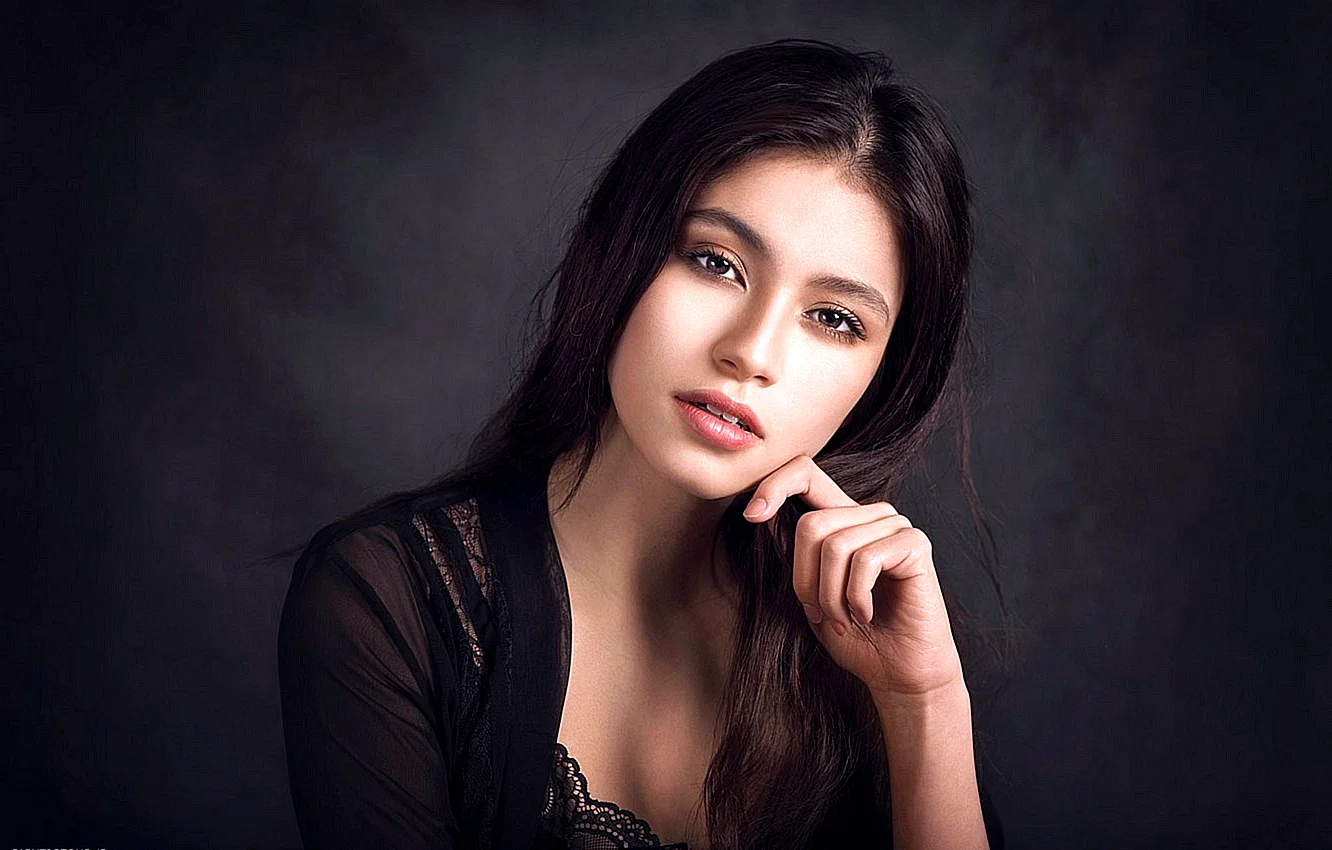 Красивые девушки азиатской внешности