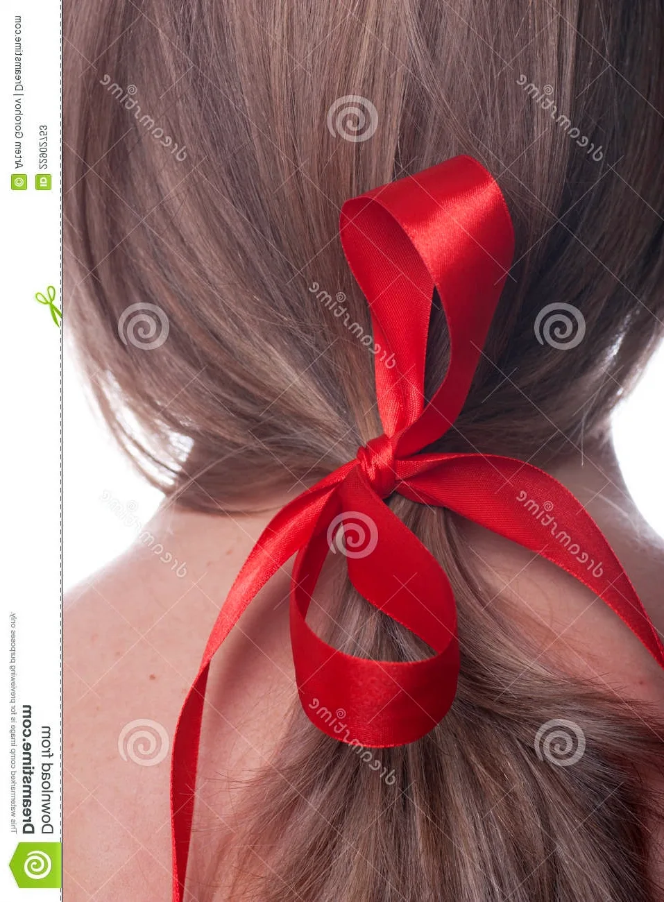 Красивый красный бантик на волосы