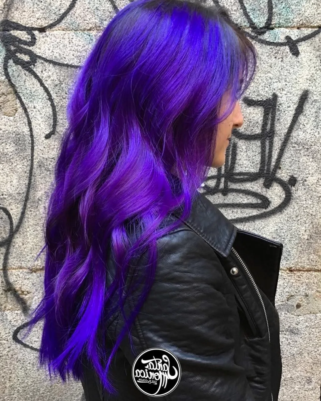 Краска для волос с фиолетовым пигментом