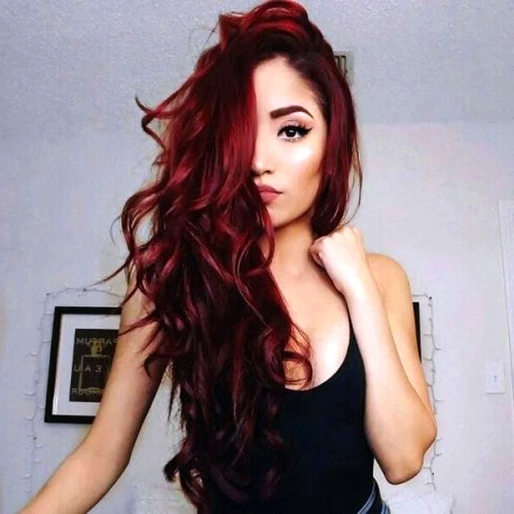 Красно бордовые волосы