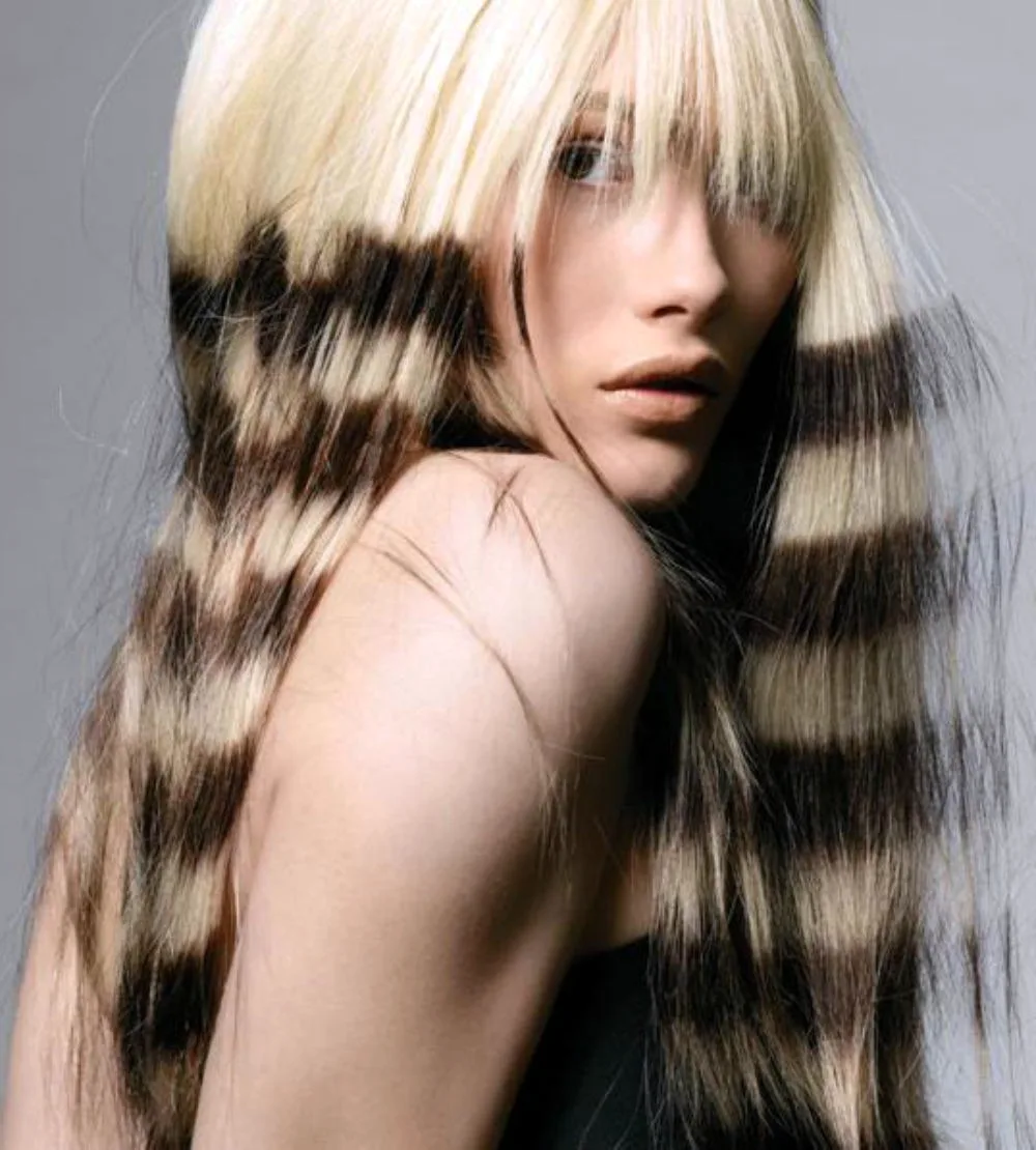 Креативное окрашивание на длинные волосы