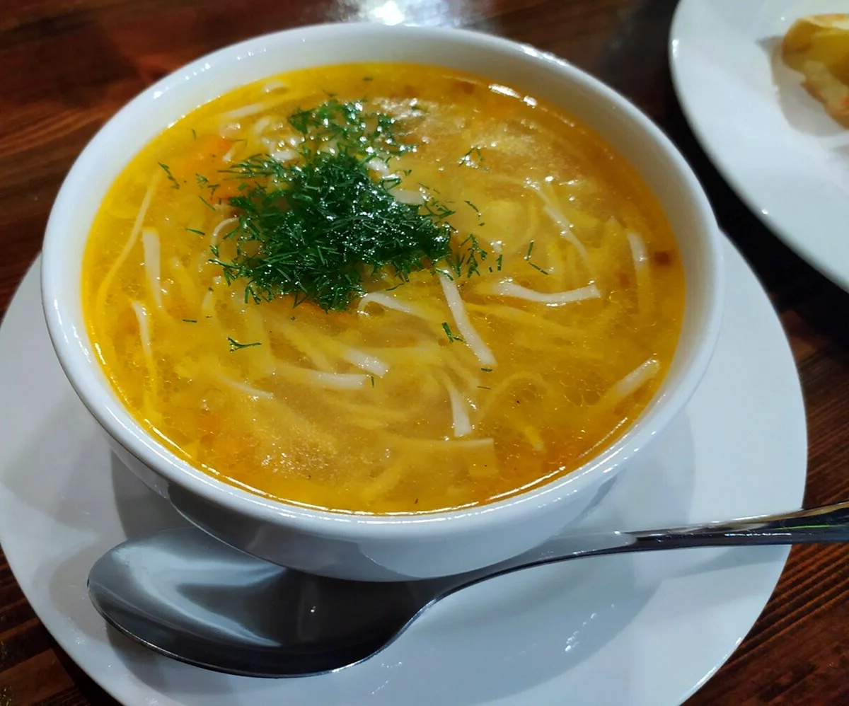 Куриный суп с капеллини