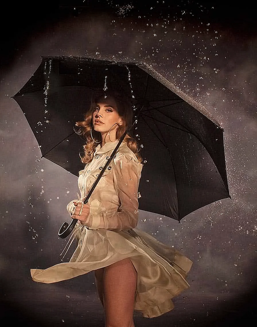 Лана дель Рей с зонтом