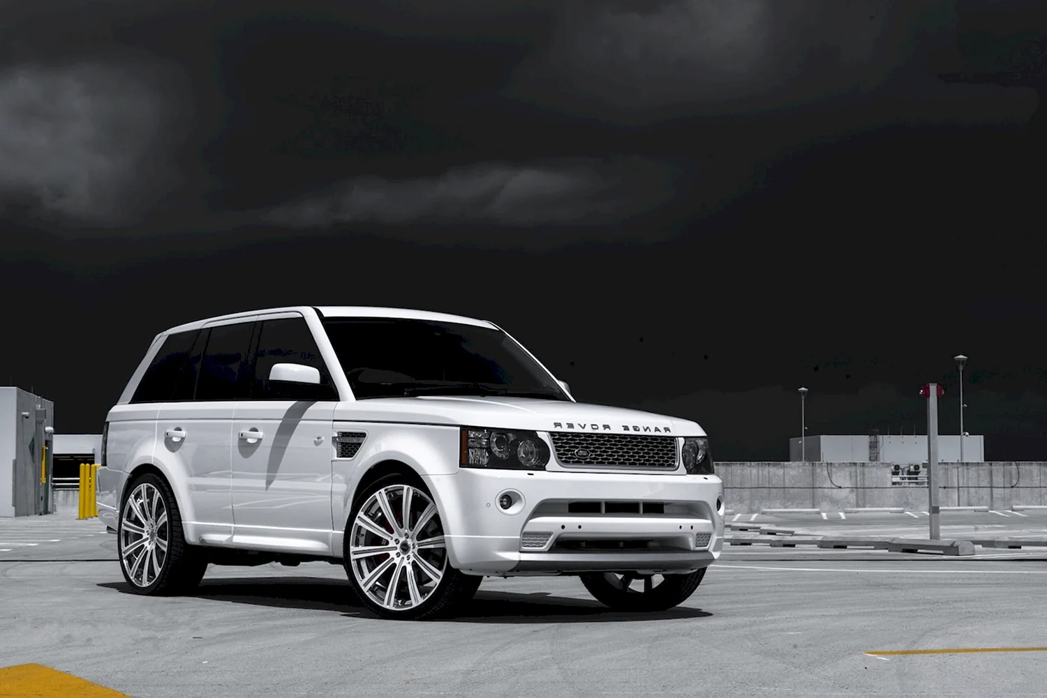 Land Rover range Rover белый