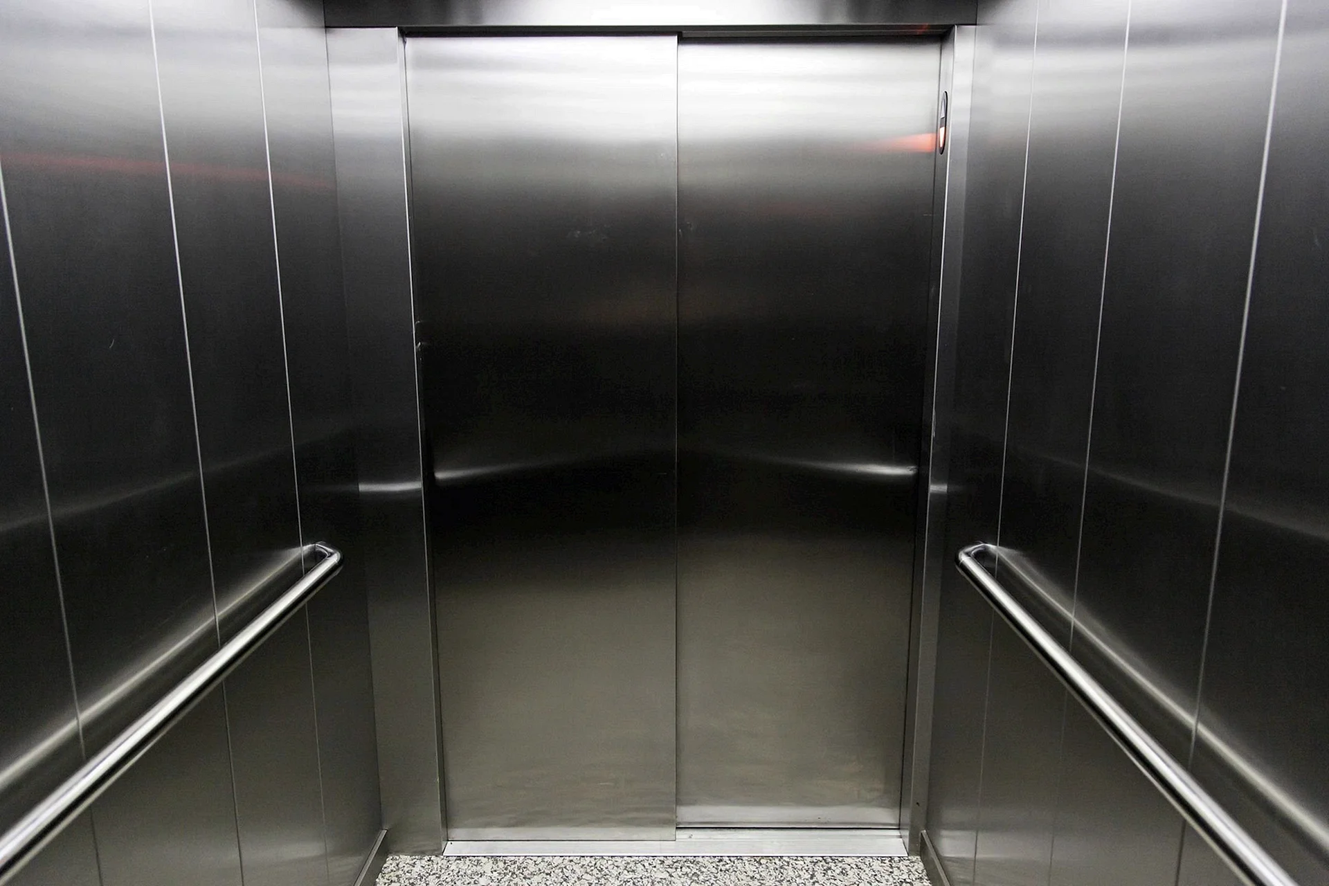 Лифт 2200