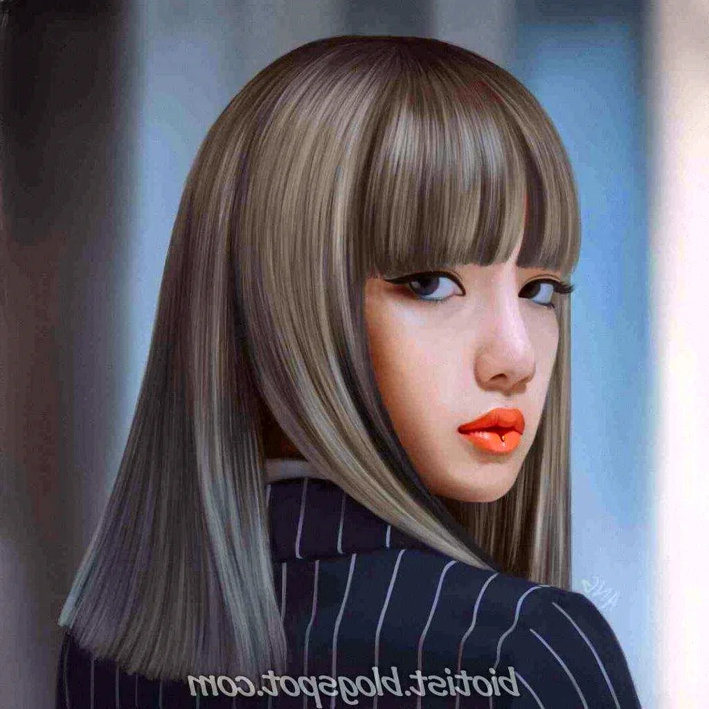 Lisa BLACKPINK 2020 С чёрными волосами каре