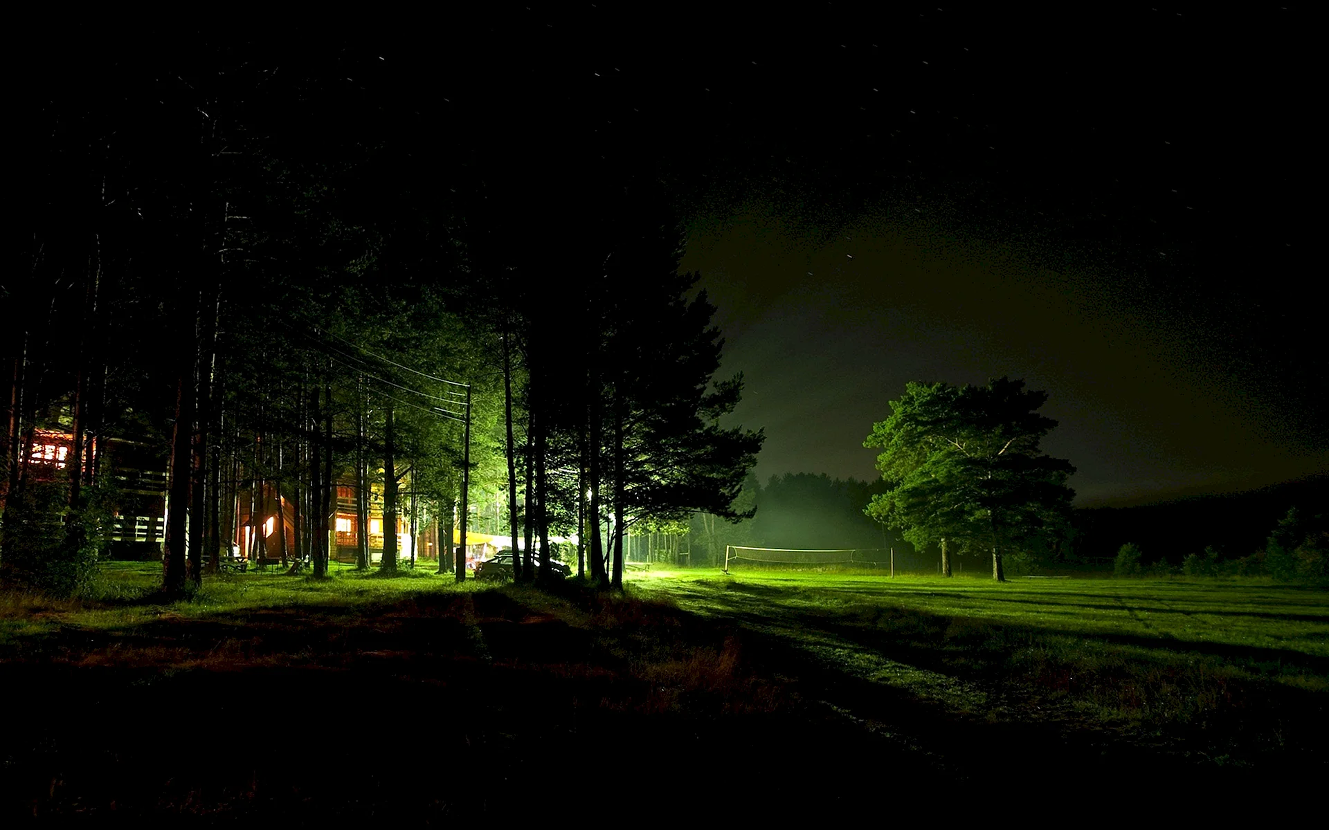 Лодейное поле ночью