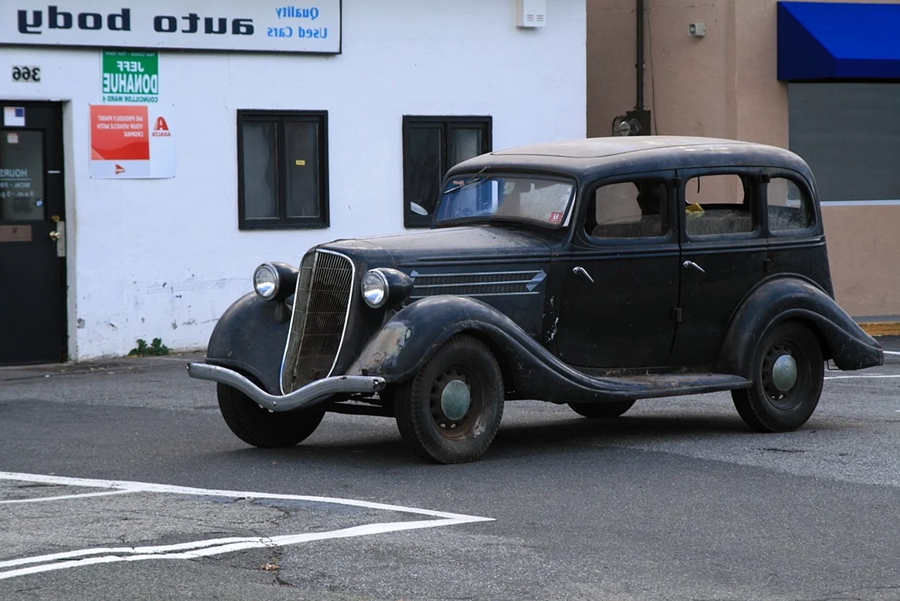 Машина Форд 1930