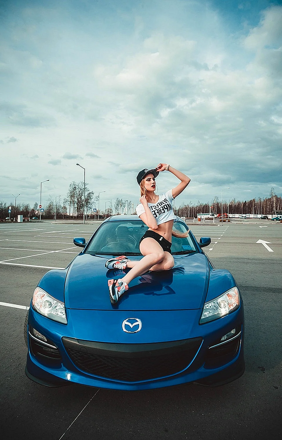 Mazda rx8 девушка