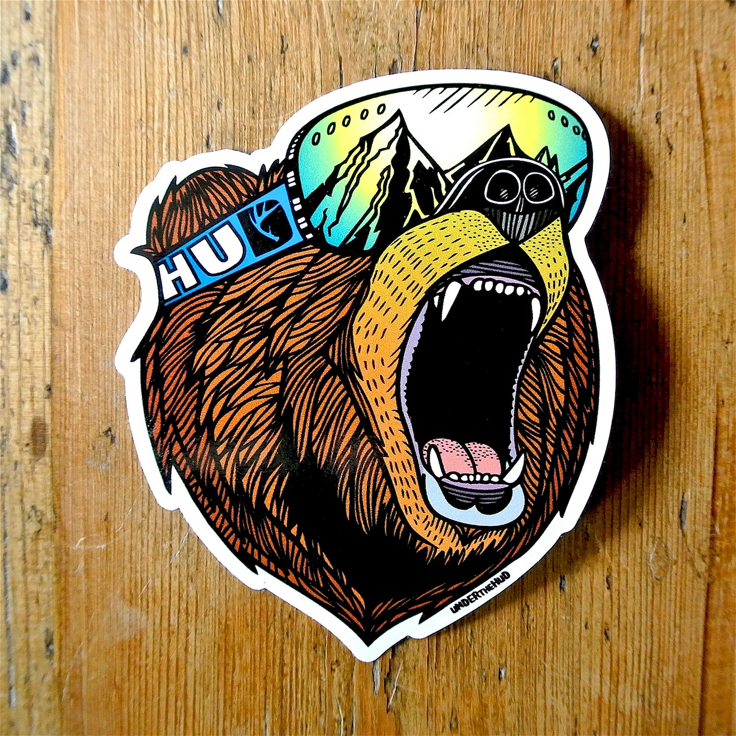 Медведь стикер