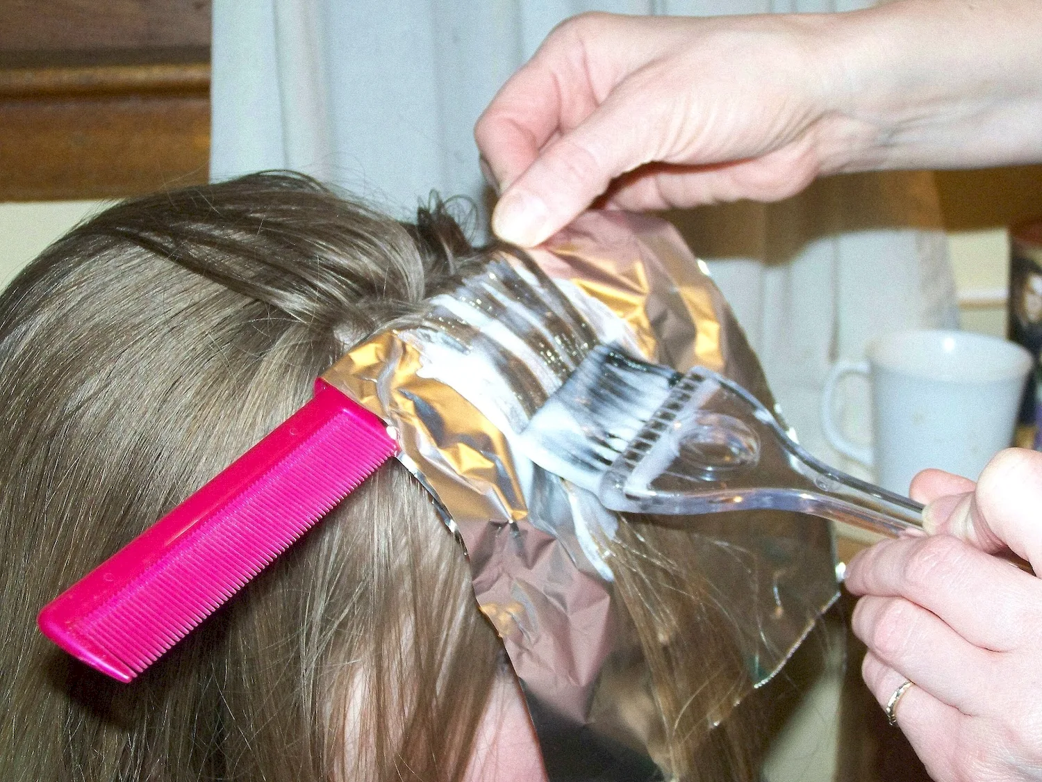 Мелирование волос в домашних условиях фольгой