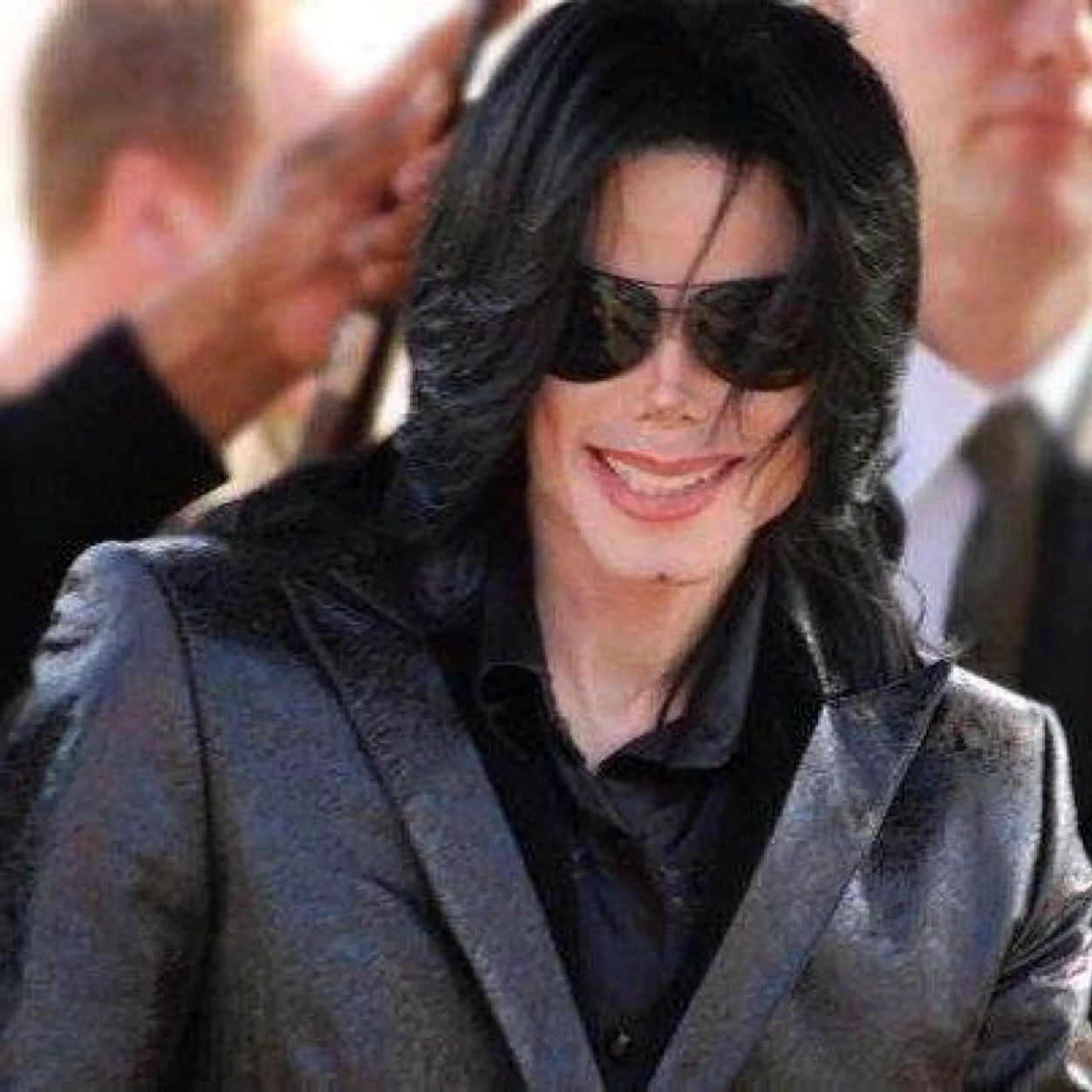 Michael Jackson 2002 Vibe