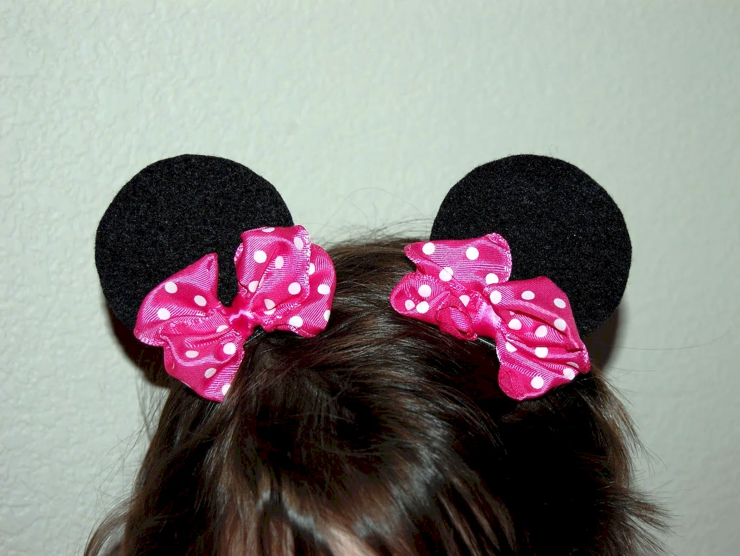 Miki Mouse hair