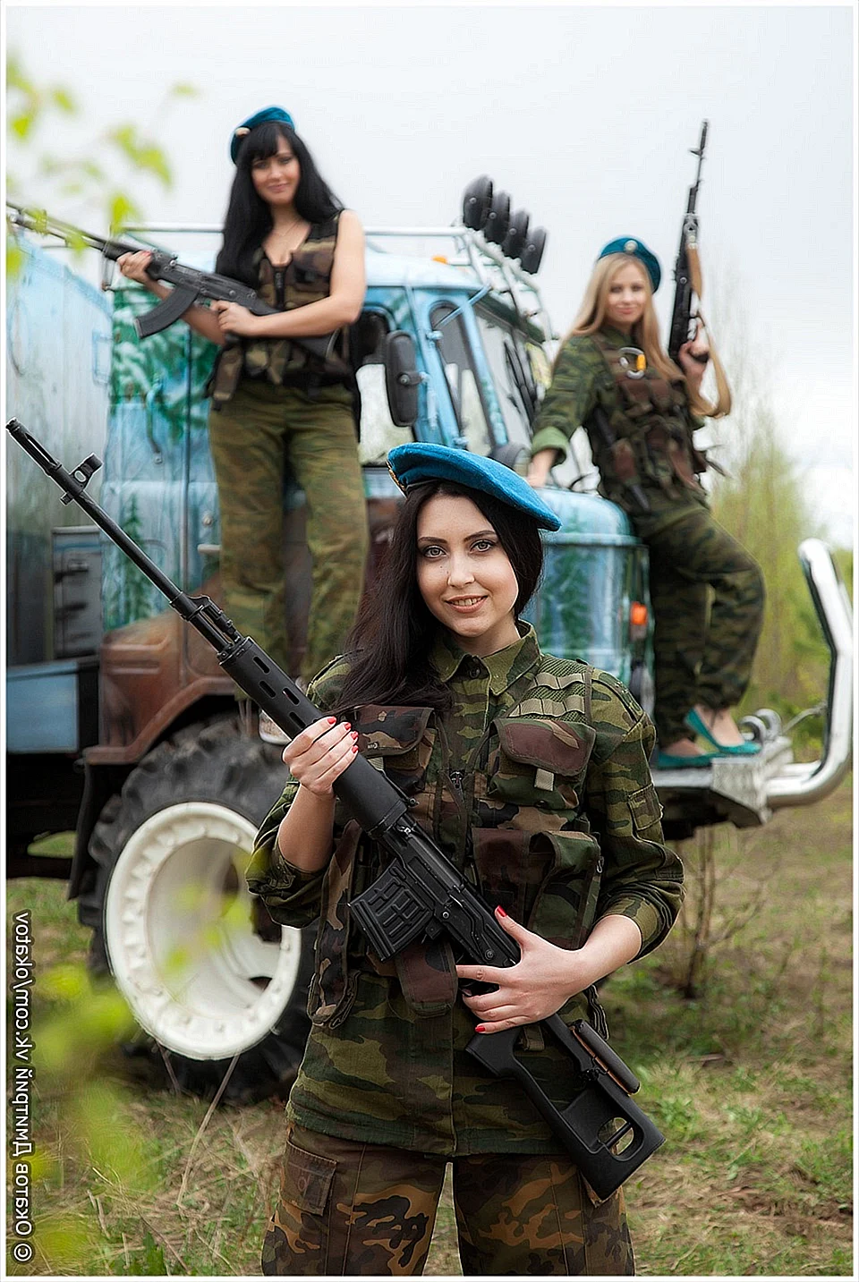 Милитари девушки Россия