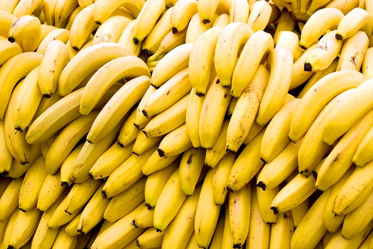 Много бананов
