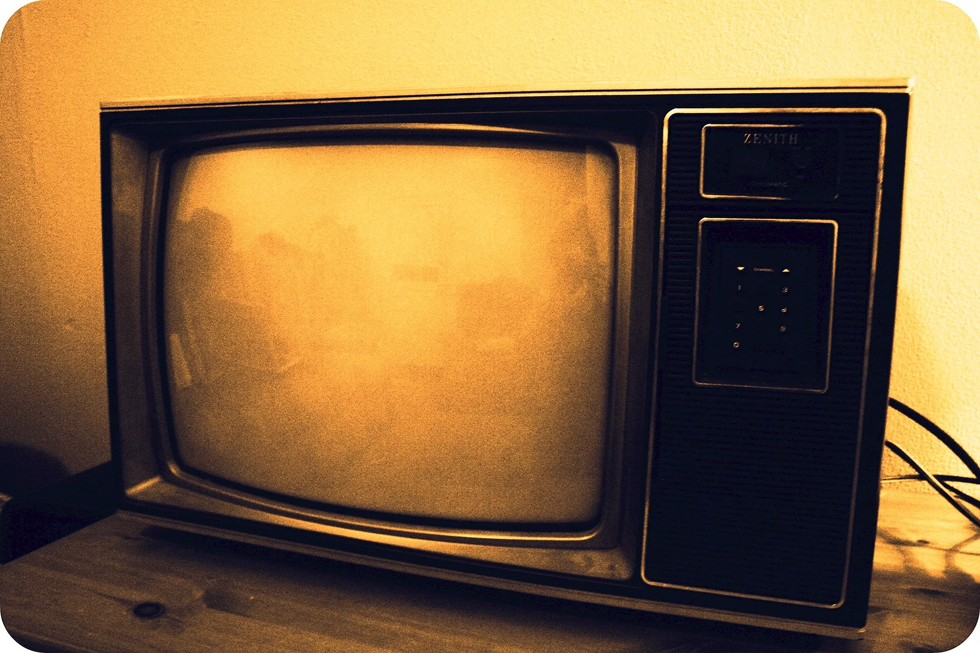 Монитор старого телевизора