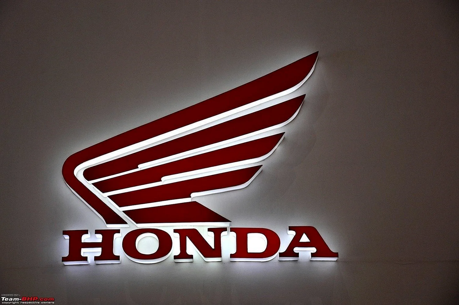Мото Honda logo