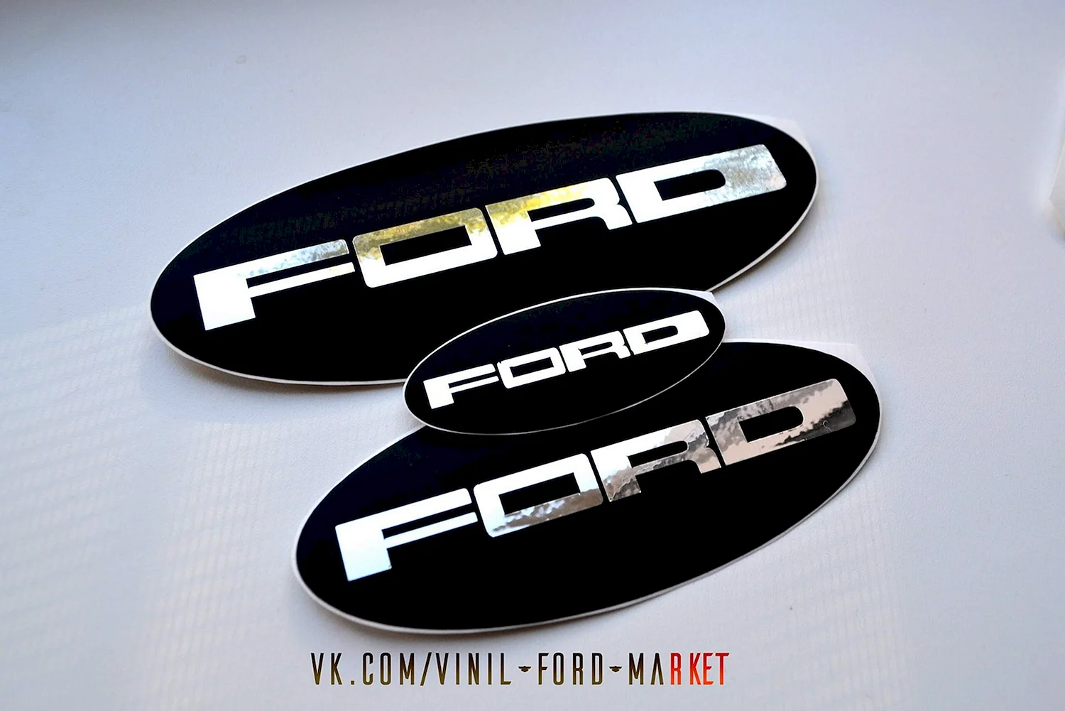Наклейка на значок Форд фокус 2