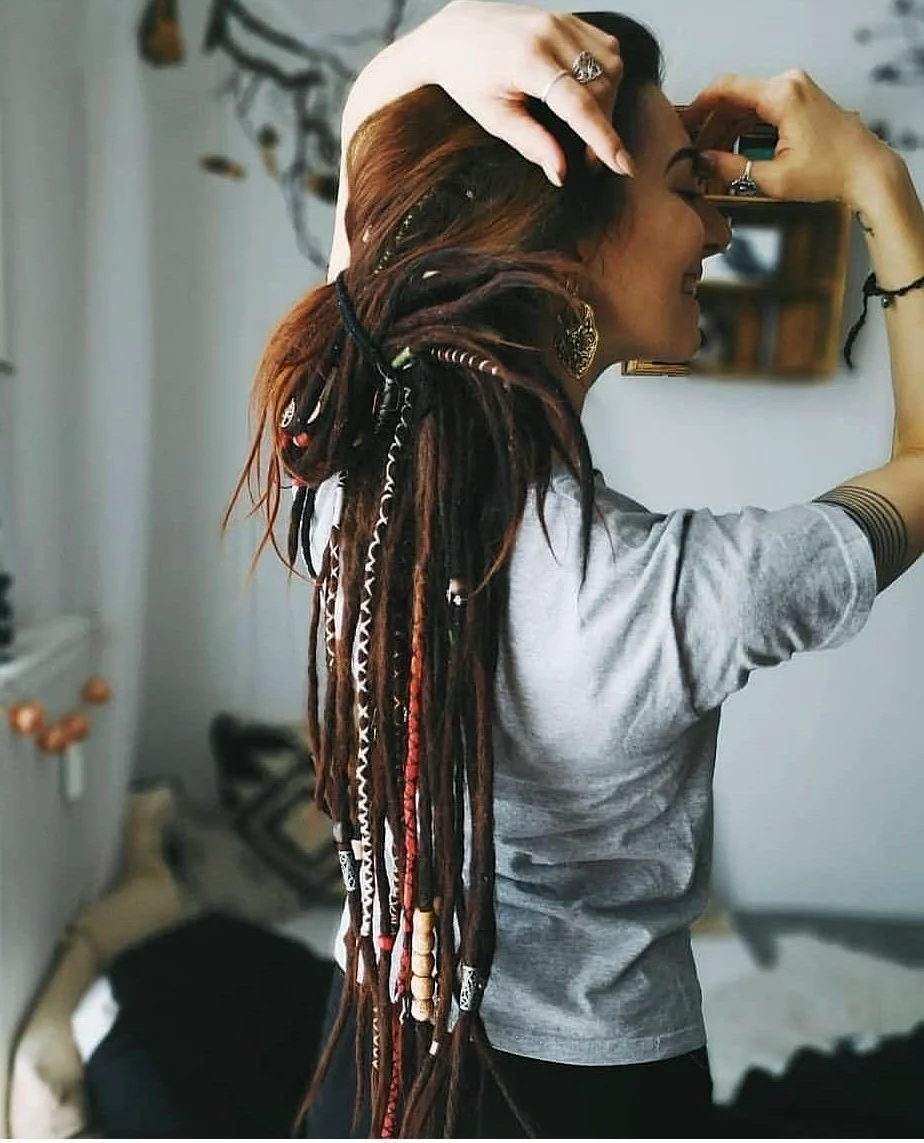 Наращивание перьев в волосы фото