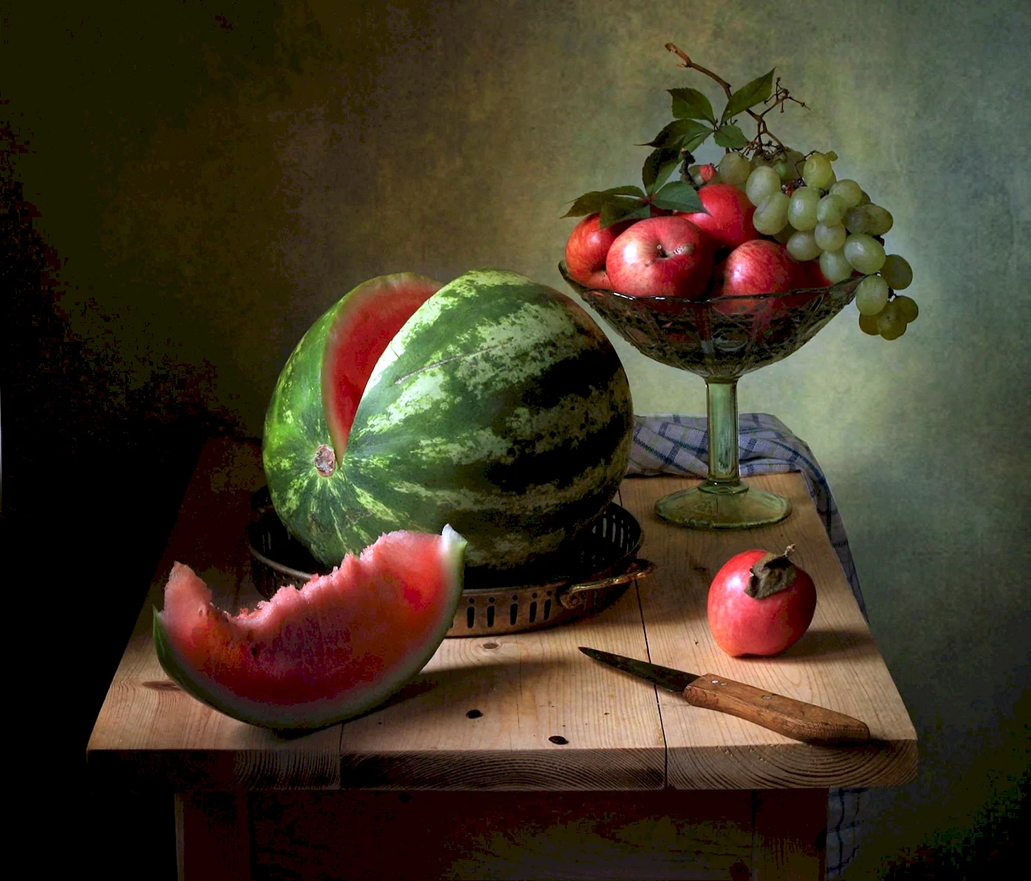 Натюрморт с арбузом и фруктами 