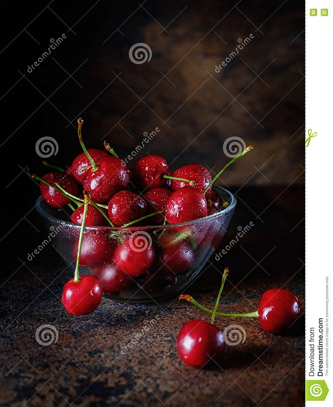 Натюрморт с ягодами