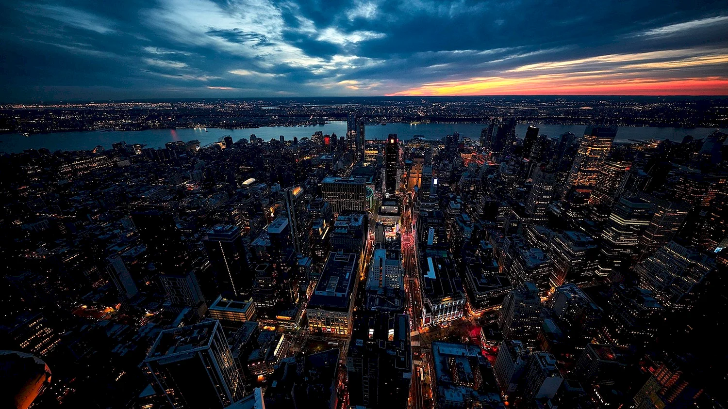Ночные небоскребы Нью-Йорка