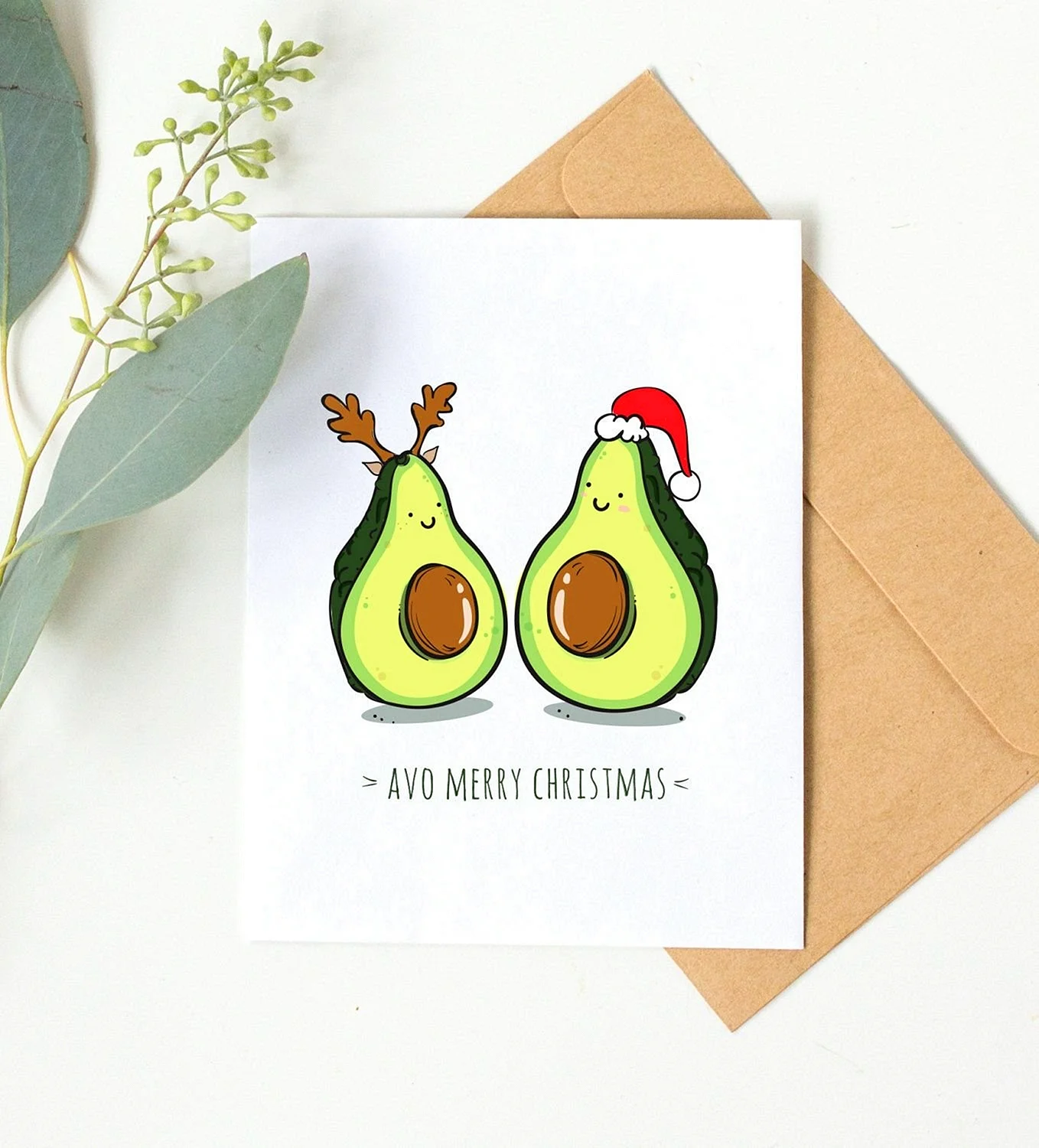 Новогодние открытки с авокадо
